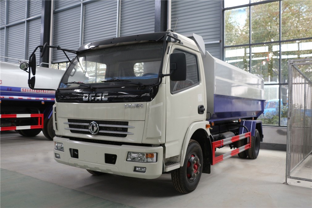 東風8噸掛桶式垃圾車
