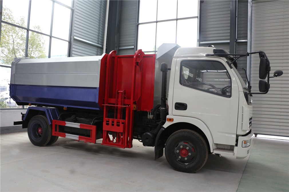 東風8噸掛桶式垃圾車