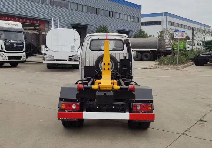 國六唐駿后雙輪3方勾臂式垃圾車