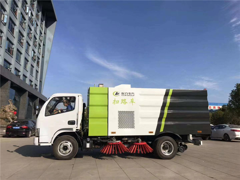 國六江淮5.5方掃路車