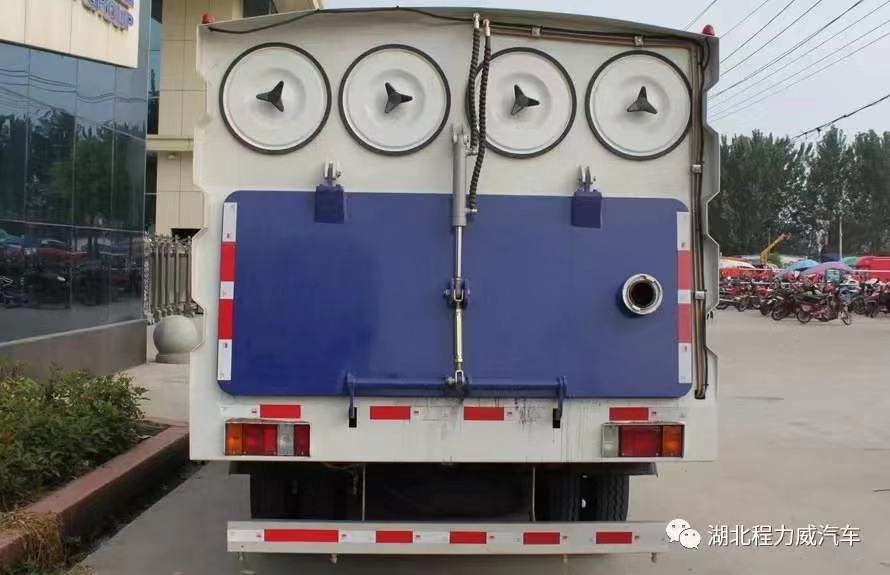 五十鈴6方吸塵車