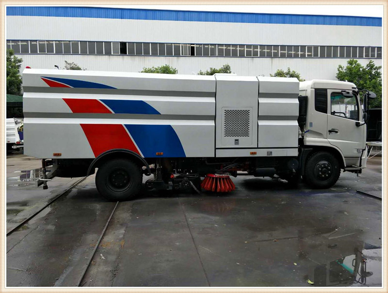 東風16噸洗掃車
