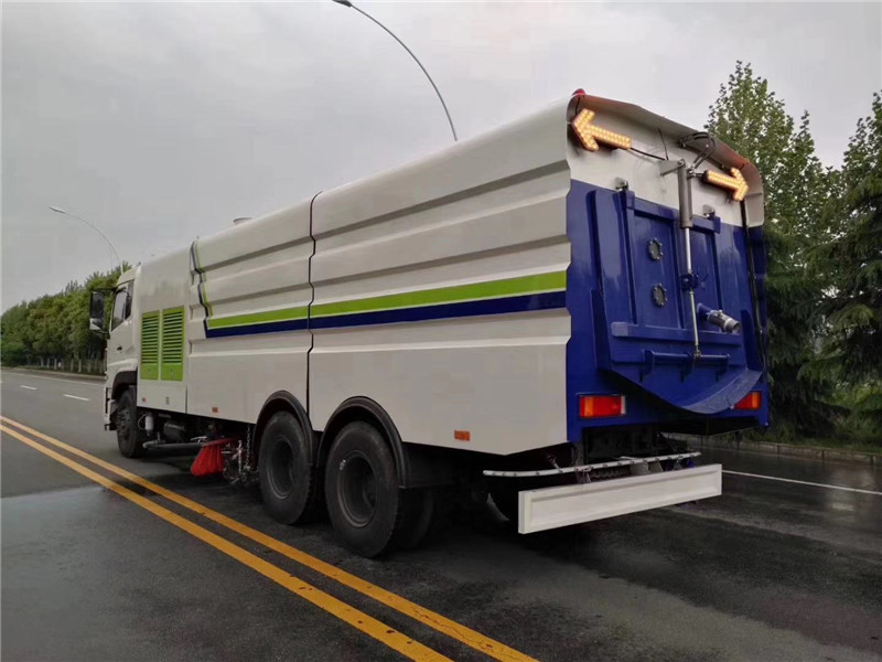 后雙橋20-22噸洗掃車