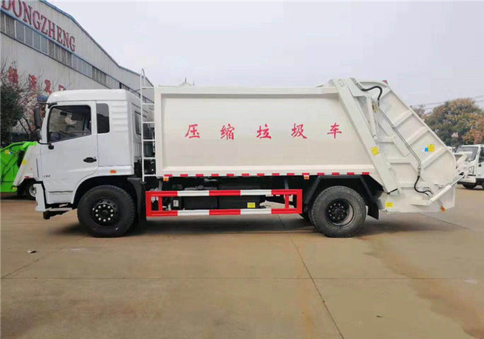 東風(fēng)專底壓縮垃圾車(12方)